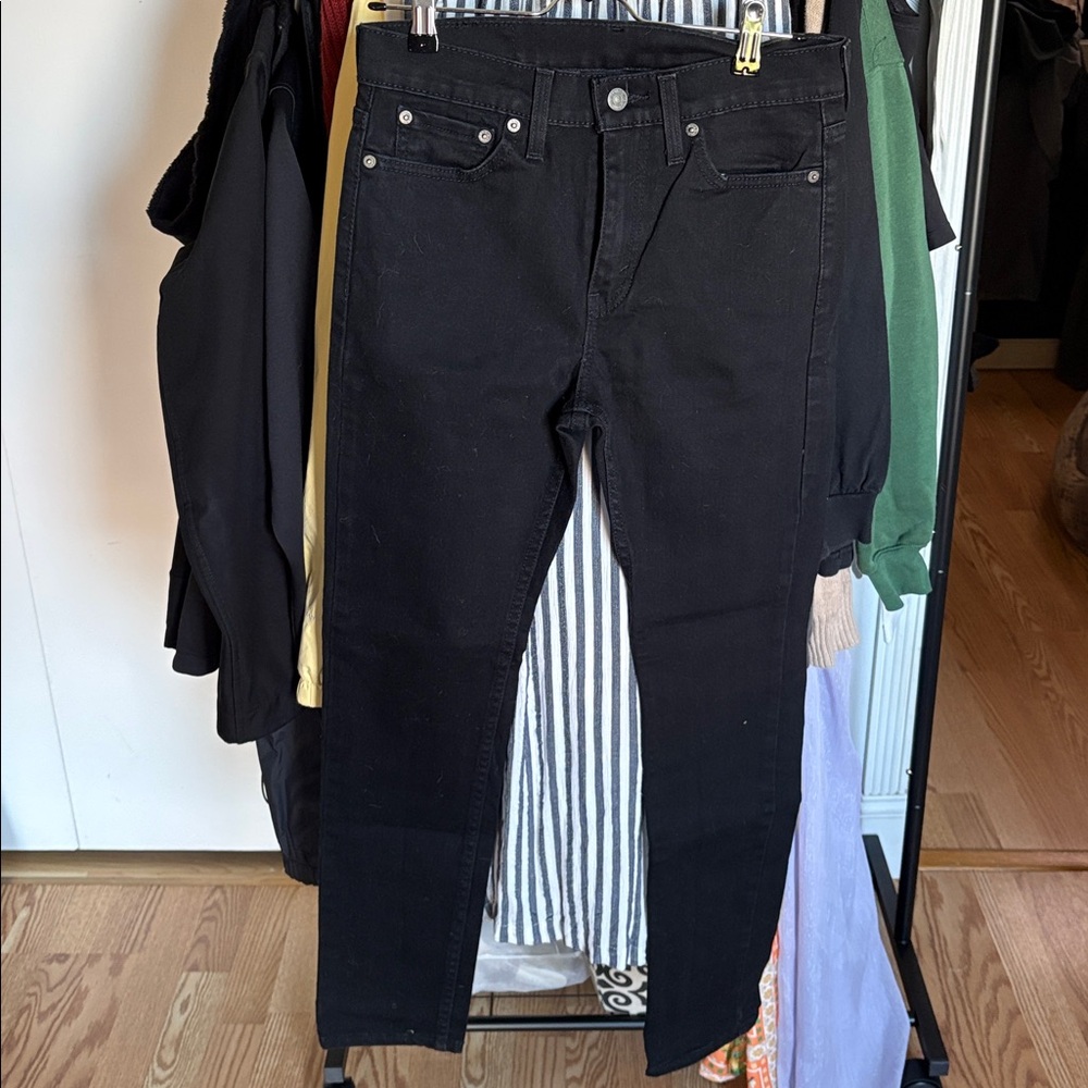 Levi's Women's Dark Gray Skinny Jeans